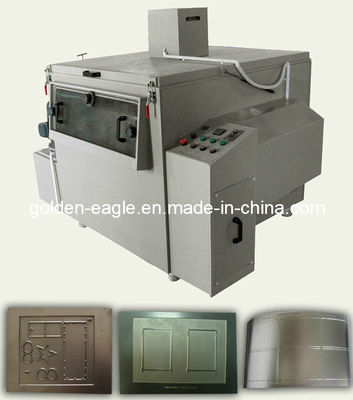 Macchina di incisione fotochimica per oggetti metallici Db5060 Matrice flessibile incisa in acciaio